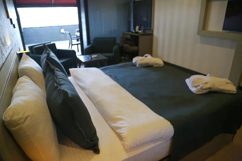 Tryp By Wyndham Istanbul Sancaktepe Otel 5*,  Türkiye