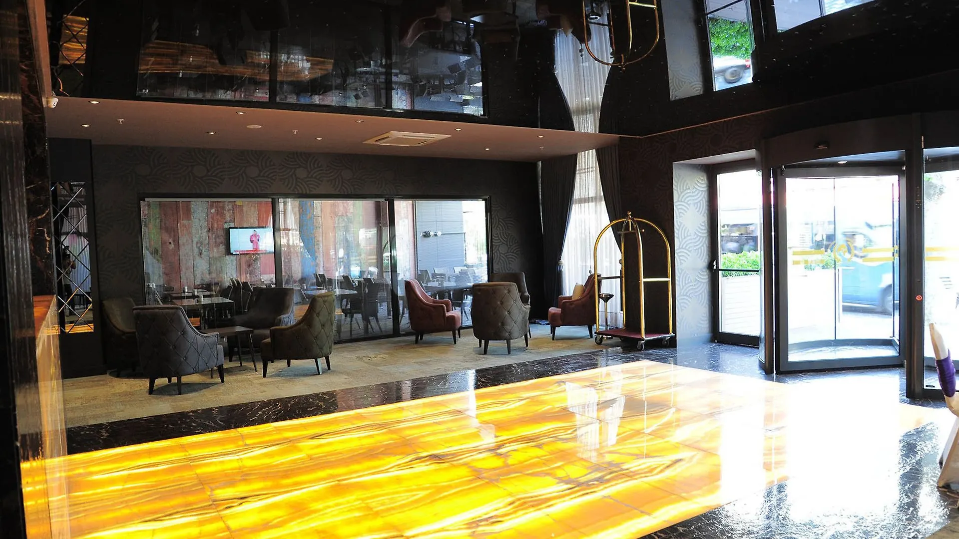 Tryp By Wyndham Istanbul Sancaktepe Hotel